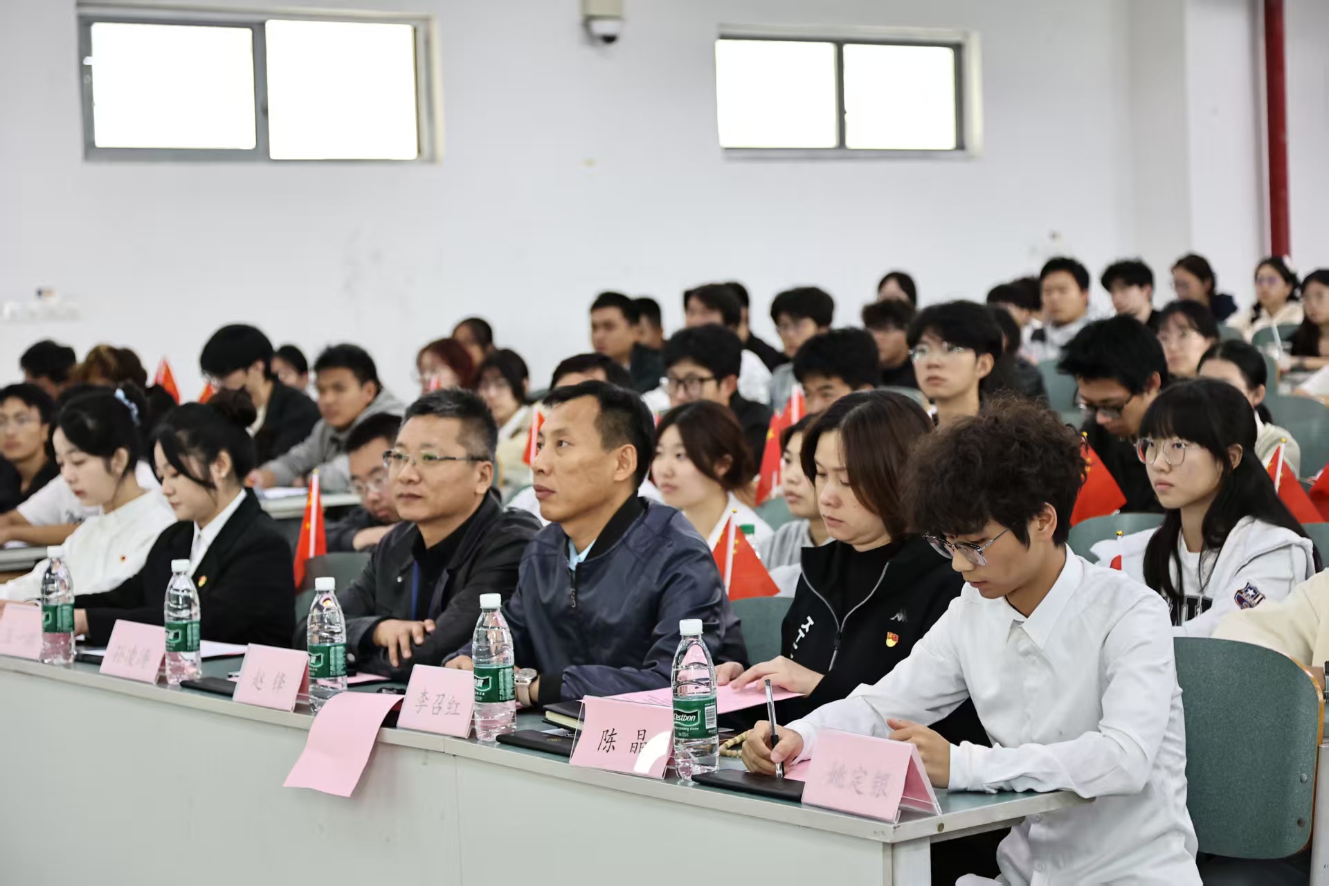 ZKVu_1761728972748056421.jpg ZKVu_1761728972748056421.jpg