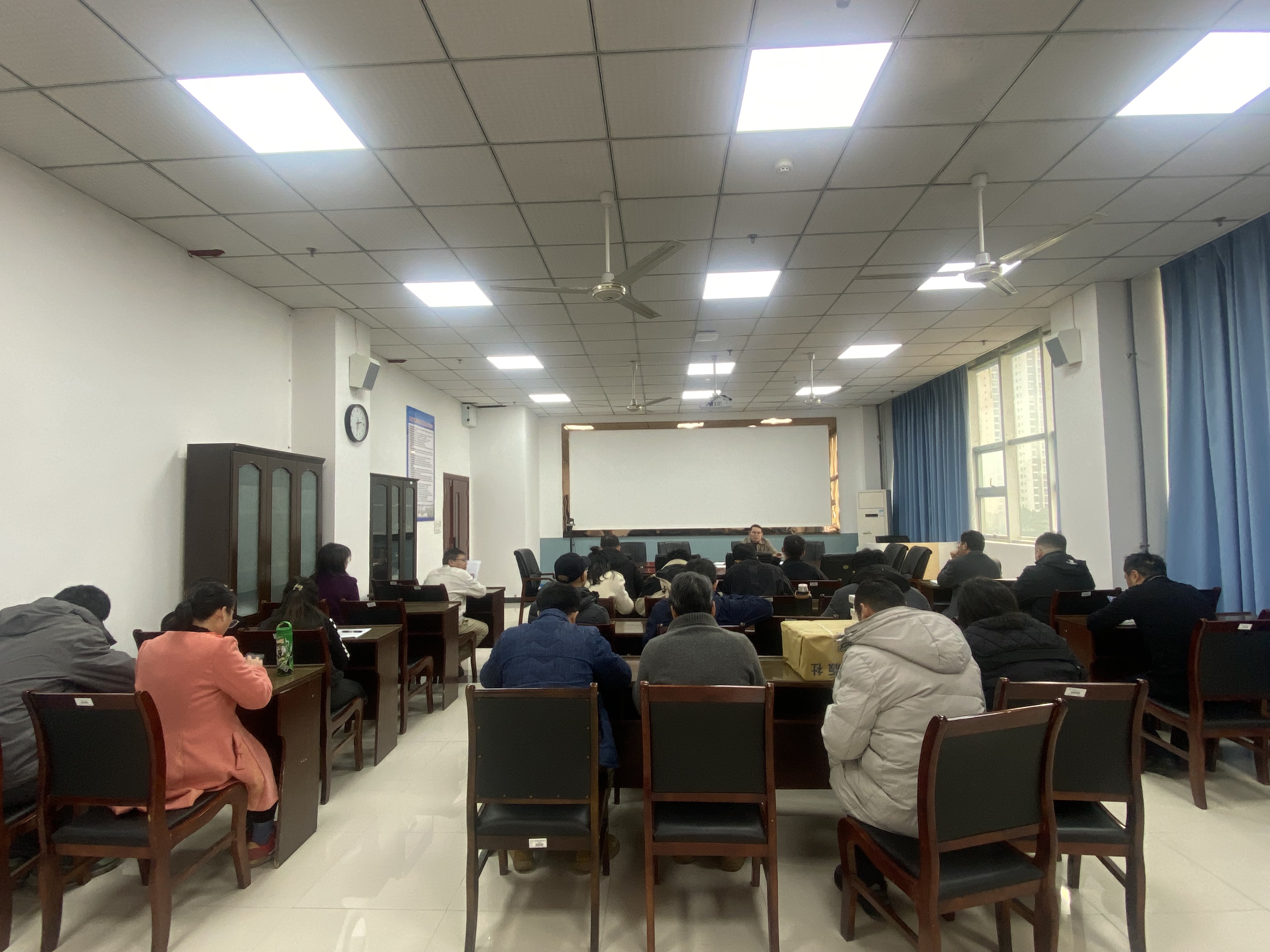 gnqk_1764119786948052854.jpg gnqk_1764119786948052854.jpg